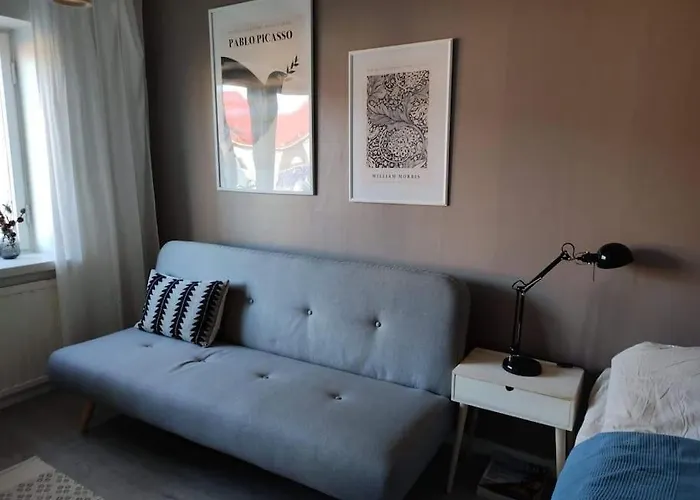 Spacious And Charming Апартаменты *